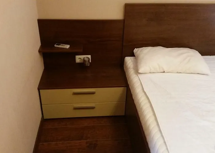 In River Park Apartment *