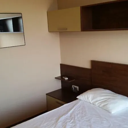 In River Park Slăntjev Brjag