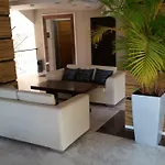 Apartment In River Park