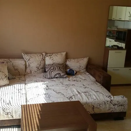 In River Park Apartman