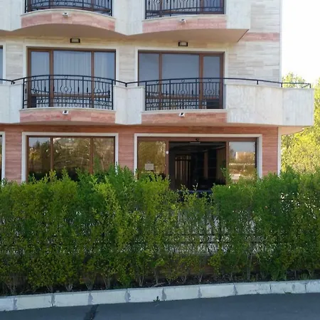 Apartament In River Park